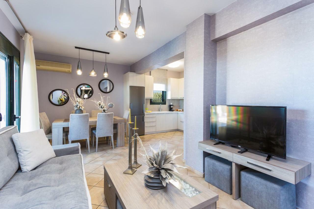Evangelos Villas, Lavish Touch, By Thinkvilla Angelianá Kültér fotó