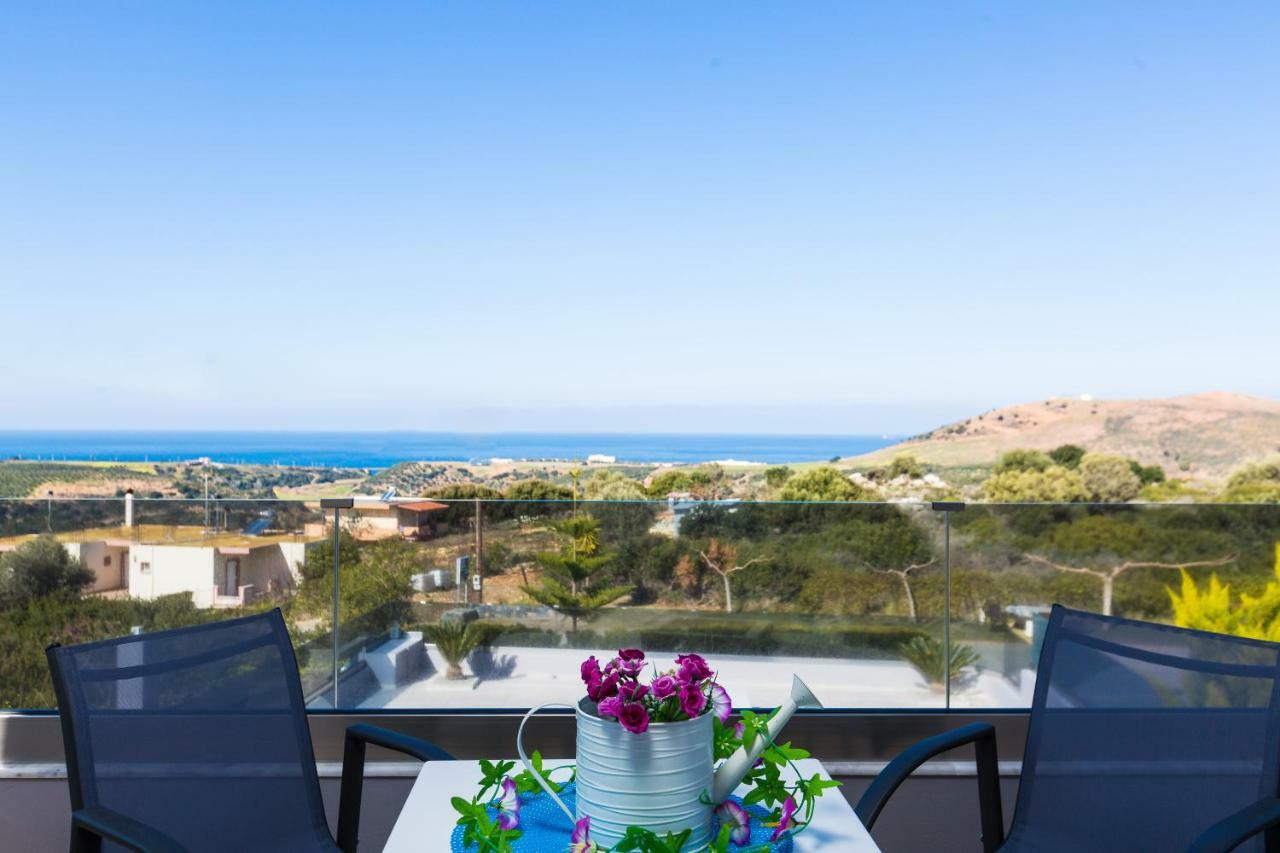 Evangelos Villas, Lavish Touch, By Thinkvilla Angelianá Kültér fotó